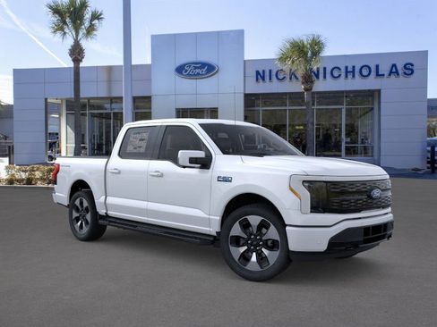 New 2025 Ford F150 Lightning Platinum image 7