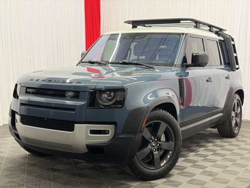 Used 2020 Land Rover Defender 110 HSE AWD/4WD image 4