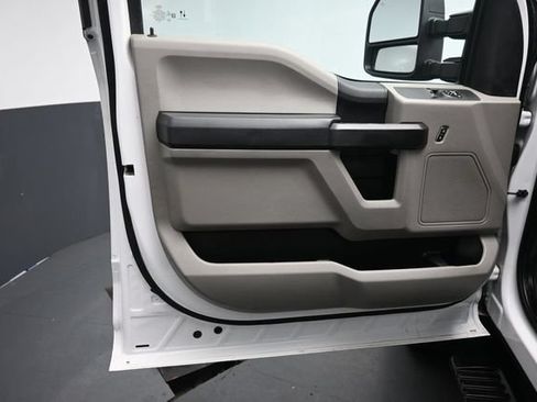 Used 2020 Ford F450 XL w/ Power Equipment Group RWD image 18