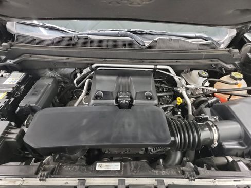 Used 2023 Chevrolet Colorado LT w/ LT Convenience Package II image 24