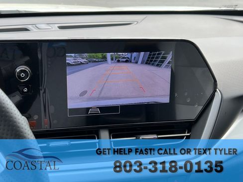 Used 2026 Chevrolet Trax RS w/ Sunroof Package image 41