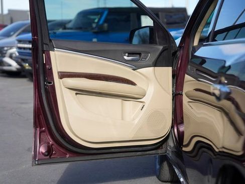 Used 2017 Acura MDX SH-AWD image 30