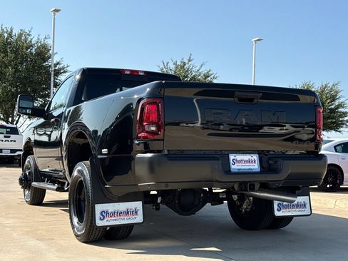 New 2026 RAM 3500 Tradesman AWD/4WD image 7