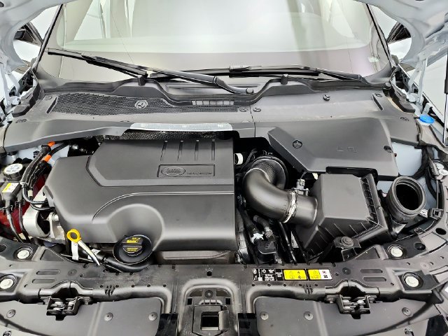 New 2026 Land Rover Range Rover Evoque S AWD/4WD image 32