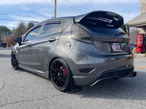 Used 2018 Ford Fiesta ST image 9