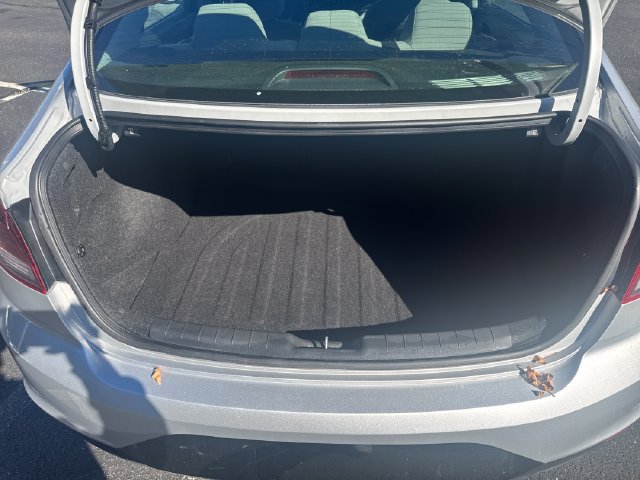 Used 2019 Hyundai Elantra SEL FWD image 26