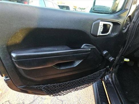 Used 2021 Jeep Wrangler Unlimited Sport image 10