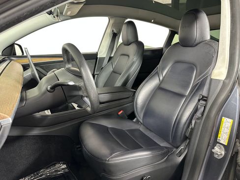 Used 2023 Tesla Model Y Long Range AWD/4WD image 15