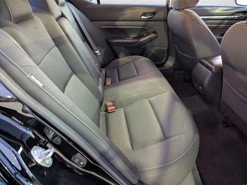 Used 2021 Nissan Altima 2.5 SV image 18