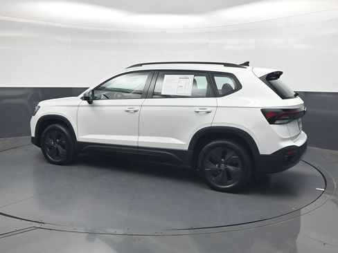 Used 2025 Volkswagen Taos S FWD image 8