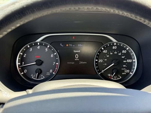 Used 2022 Nissan Frontier SV RWD image 22