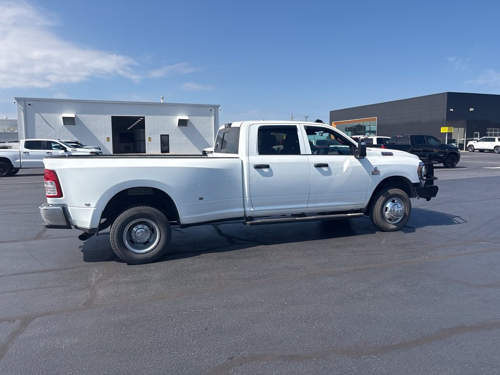Used 2023 RAM 3500 Tradesman AWD/4WD image 14