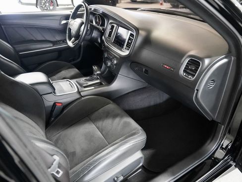 Used 2022 Dodge Charger Scat Pack RWD image 22