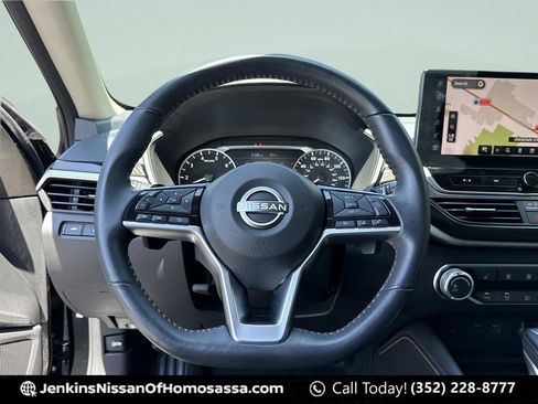 Certified 2024 Nissan Altima 2.5 SR w/ SR Premium Package FWD image 42