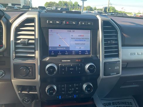 Used 2020 Ford F350 King Ranch w/ King Ranch Ultimate Package AWD/4WD image 23