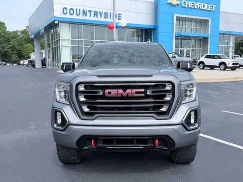 Used 2022 GMC Sierra 1500 AT4 w/ AT4 Preferred Package AWD/4WD image 3
