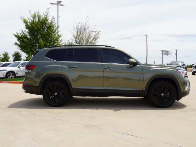 Used 2026 Volkswagen Atlas SE FWD image 10