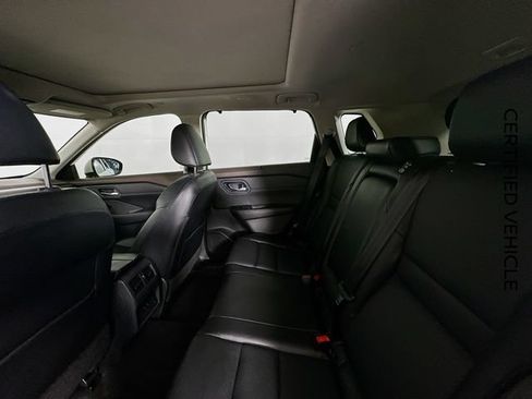 Certified 2022 Nissan Rogue SV w/ SV Premium Package FWD image 24