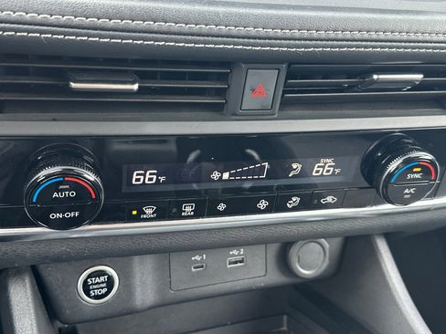 Certified 2023 Nissan Rogue SV image 20