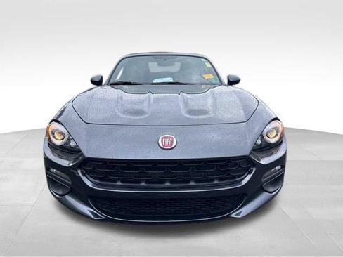 Used 2017 FIAT 124 Spider Classica RWD image 11