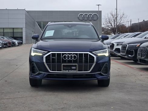 Certified 2023 Audi Q3 2.0T Premium Plus w/ Premium Plus Package image 3