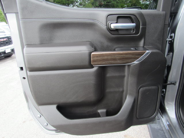 Certified 2021 Chevrolet Silverado 1500 LT Trail Boss w/ Convenience Package II AWD/4WD image 29