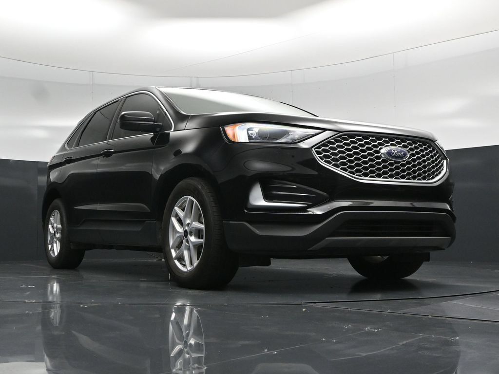 Used 2024 Ford Edge SEL AWD/4WD image 45