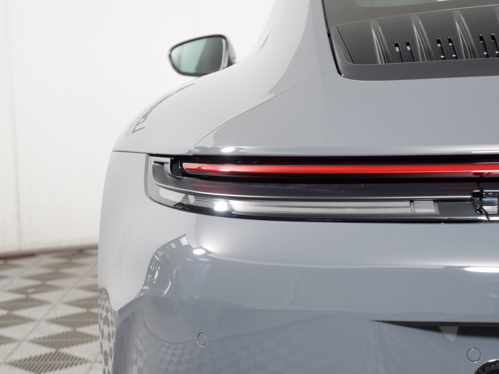 Certified 2025 Porsche 911 Carrera RWD image 13
