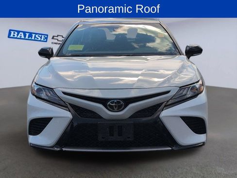 Used 2019 Toyota Camry XSE FWD image 8