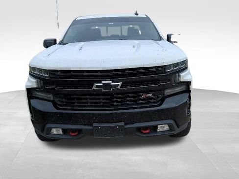 Used 2020 Chevrolet Silverado 1500 LT Trail Boss AWD/4WD image 9