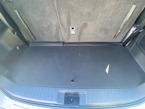 Used 2023 Toyota Highlander LE image 13