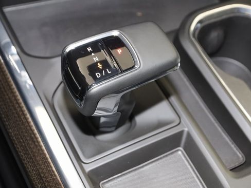 Used 2024 Chevrolet Silverado 1500 LT Trail Boss image 7