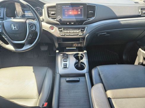 Used 2023 Honda Ridgeline RTL-E image 13