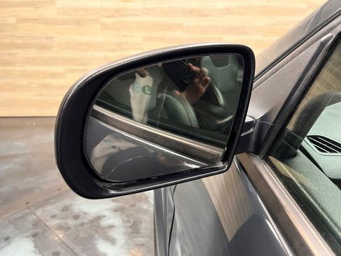 Used 2016 Jeep Cherokee Trailhawk w/ Cold Weather Group image 27