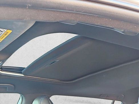Used 2022 Toyota RAV4 XSE AWD/4WD image 13