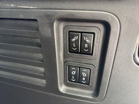 Used 2024 Chevrolet Traverse RS w/ LPO, Floor Liner Package AWD/4WD image 14