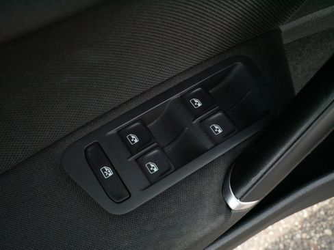 Certified 2020 Volkswagen GTI S FWD image 19