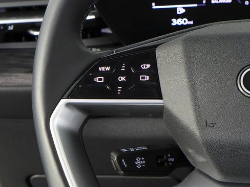 Used 2025 Audi Q5 Premium Plus w/ Premium Plus AWD/4WD image 30