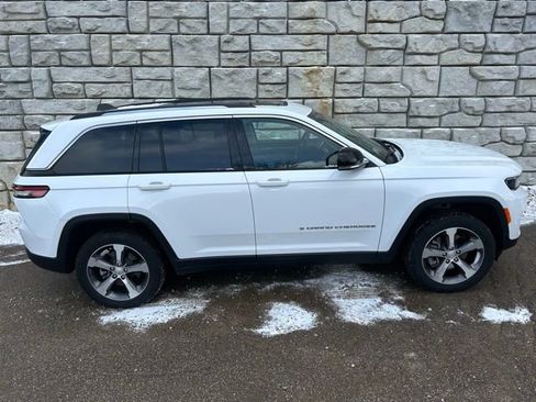 Certified 2023 Jeep Grand Cherokee 4WD 4xe image 6