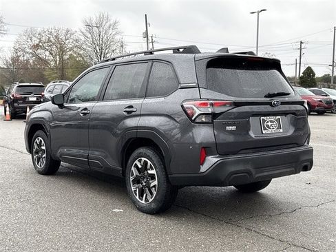 New 2026 Subaru Forester Premium image 5