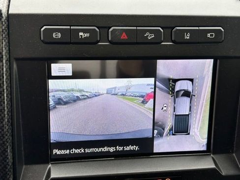 Used 2021 Ford F250 Lariat w/ Lariat Ultimate Package AWD/4WD image 27