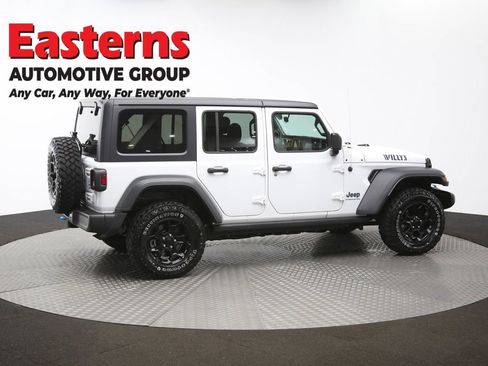 Used 2023 Jeep Wrangler Unlimited w/ Dual Top Group image 40