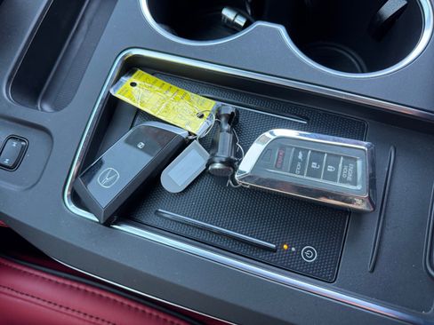 Used 2025 Acura MDX A-Spec image 31