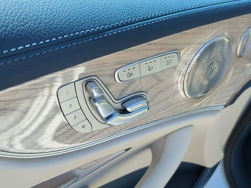Used 2023 Mercedes-Benz E 450 Cabriolet image 12