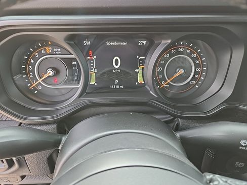 Used 2025 Jeep Gladiator Mojave w/ Safety Group image 48