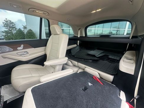 Used 2021 Mercedes-Benz GLS 450 GLS 450 image 24