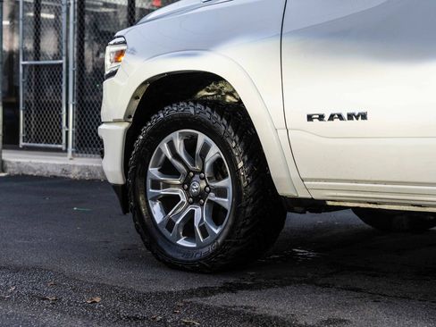 Used 2023 RAM 1500 Limited w/ Body Color Bumper Group AWD/4WD image 8