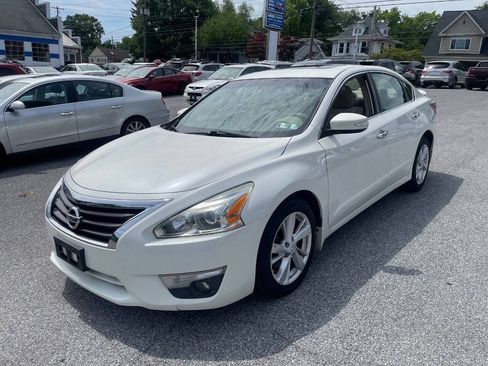 Used 2013 Nissan Altima 2.5 SV w/ 2.5SV Convenience Pkg FWD image 29