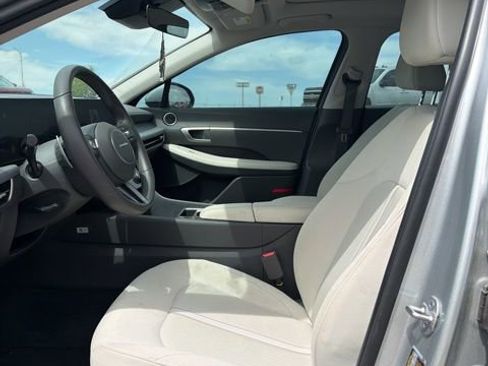 Used 2025 Hyundai Sonata SEL image 9