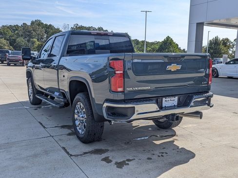 New 2026 Chevrolet Silverado 2500 LTZ w/ LTZ Convenience Package image 8